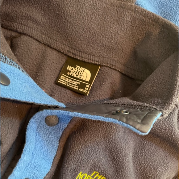 North face half zip fleece pullover - Picture 3 of 4